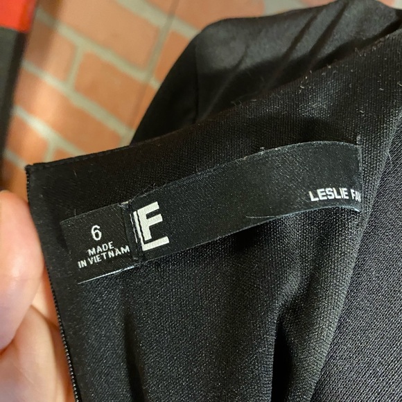 Leslie Fay size 6 women’s black and red plaid dress - Picture 4 of 4